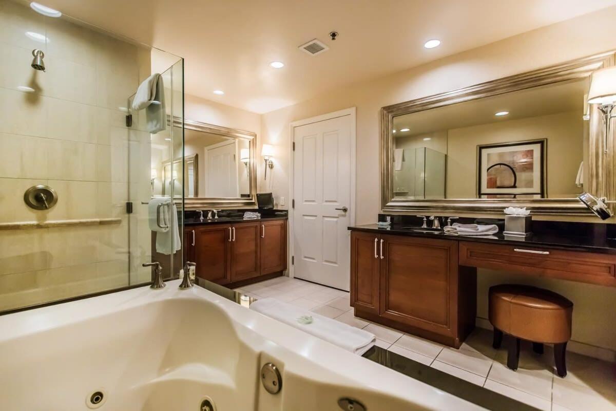 Apartment Mgm 1-br By 03821 Las Vegas