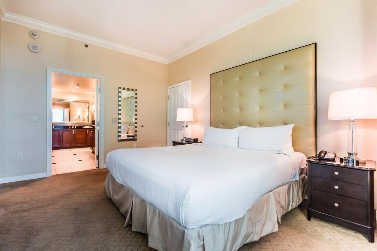 Mgm 1-br By 03821 Apartment