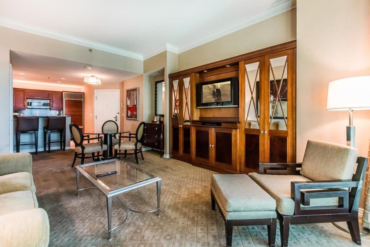 Apartment Mgm 1-br By 03821 Las Vegas