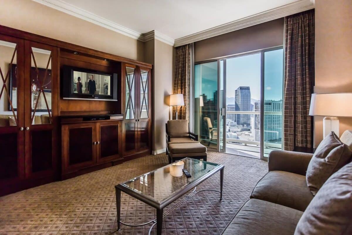 Mgm 1-br By 03821 Apartment
