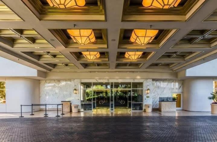 Apartment Mgm 1-br By 03821 Las Vegas